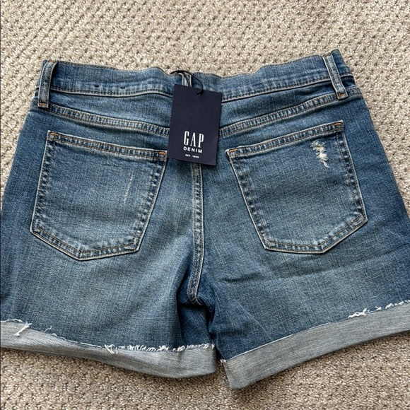 GAP Blue Jean Shorts with Distressed Details - Picture 2 of 6
